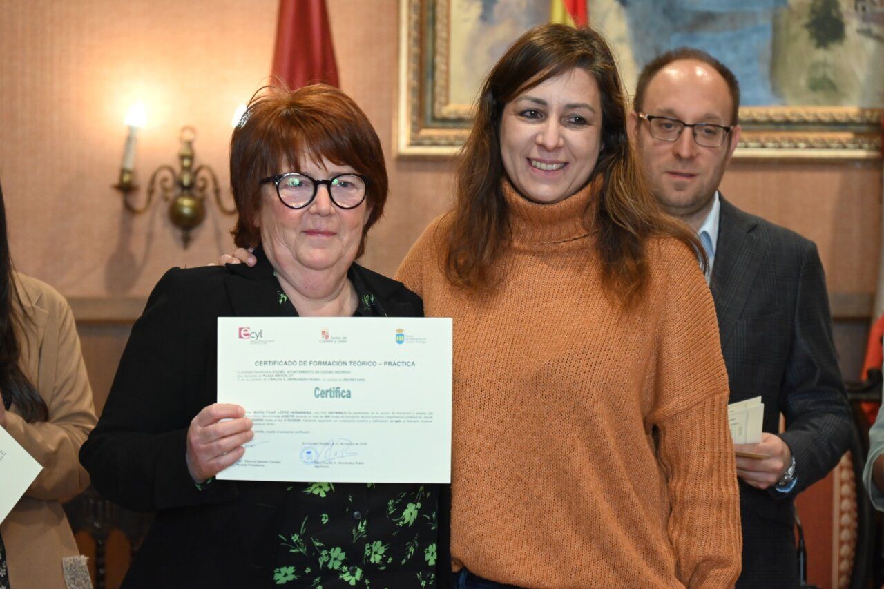 Entrega de certificados a participantes del programa Asistir en Ciudad Rodrigo
