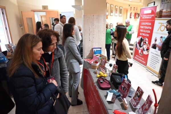 Inauguración del I Congreso Sanitario en Ciudad Rodrigo con profesionales del sector