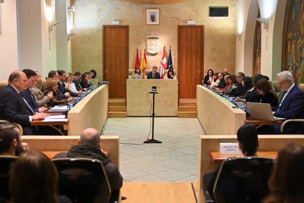 Reunión del Ayuntamiento de Salamanca sobre el ERE de Majorel