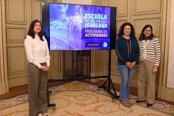 Presentación de actividades de la Escuela Municipal de Igualdad en Salamanca