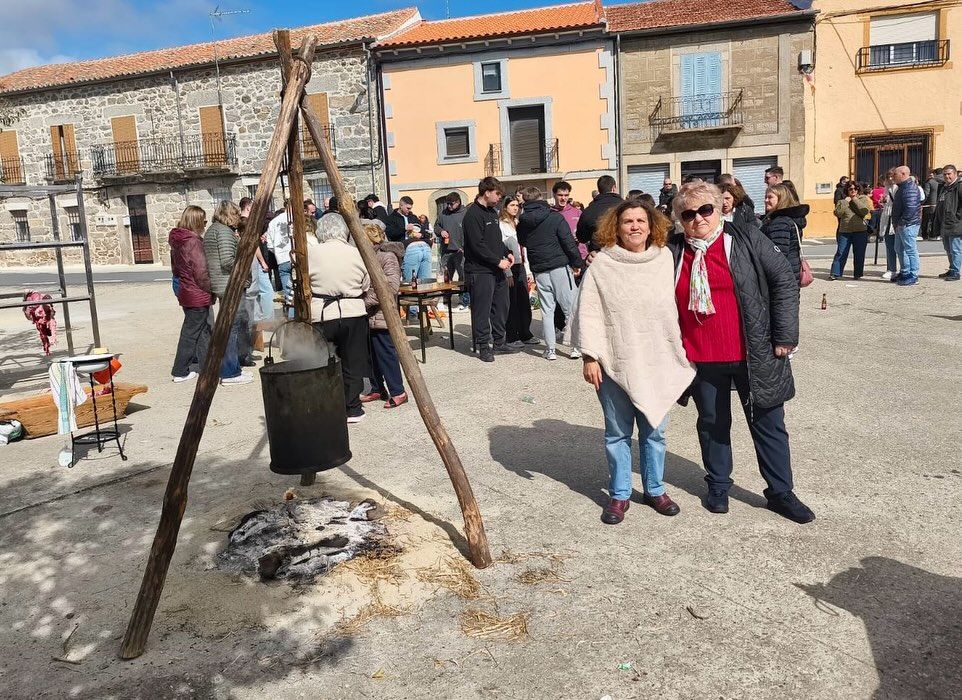 Celebración de la matanza tradicional en Gallegos de Solmirón con participantes