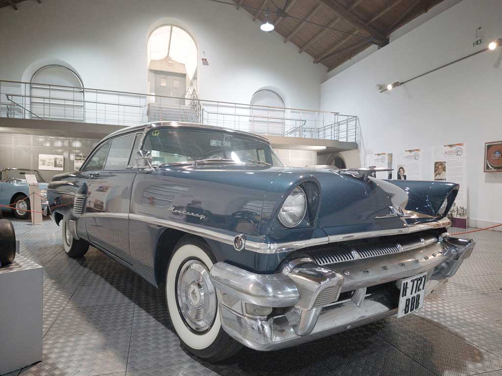 Mercury Monterey de 1956 en el Museo de Historia de la Automoción