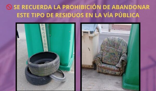 Imagen que muestra residuos abandonados en la vía pública con advertencia de sanciones