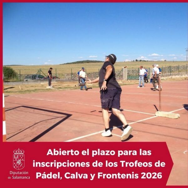 Participante lanzando en un torneo de calva en Salamanca