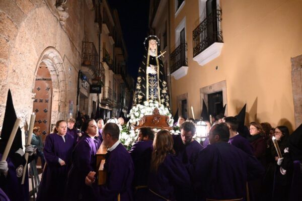 Procesión de la Virgen Dolorosa en Ciudad Rodrigo durante la Semana Santa