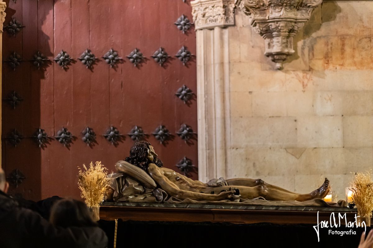 Escultura del Santísimo Cristo de la Liberación en un acto religioso