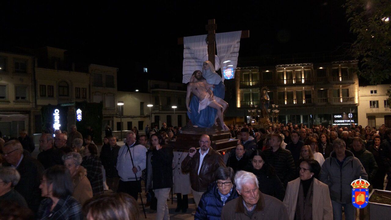 Procesión del Viernes Santo en Guijuelo con multitud de asistentes