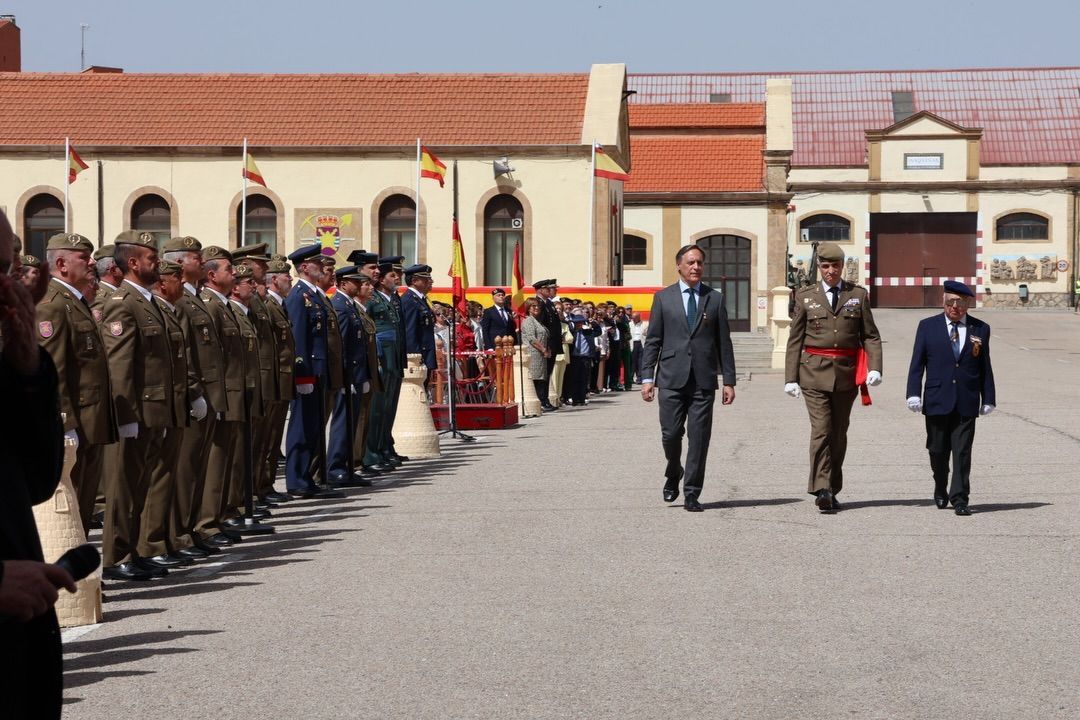 Ceremonia de entrega de la Medalla al Mérito en San Hermenegildo