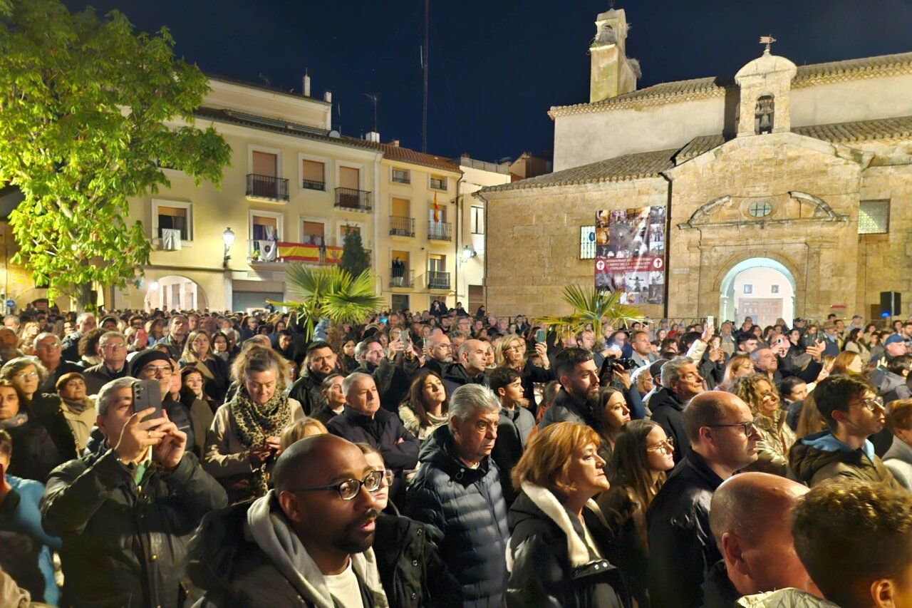 Multitud de personas en la Semana Santa de Ciudad Rodrigo 2026