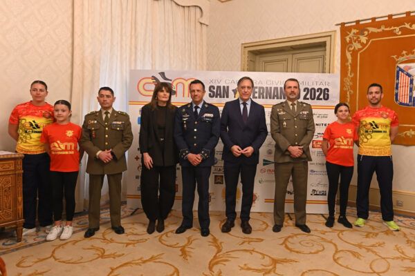 Presentación de la XIV Carrera Cívico-Militar San Fernando en Salamanca