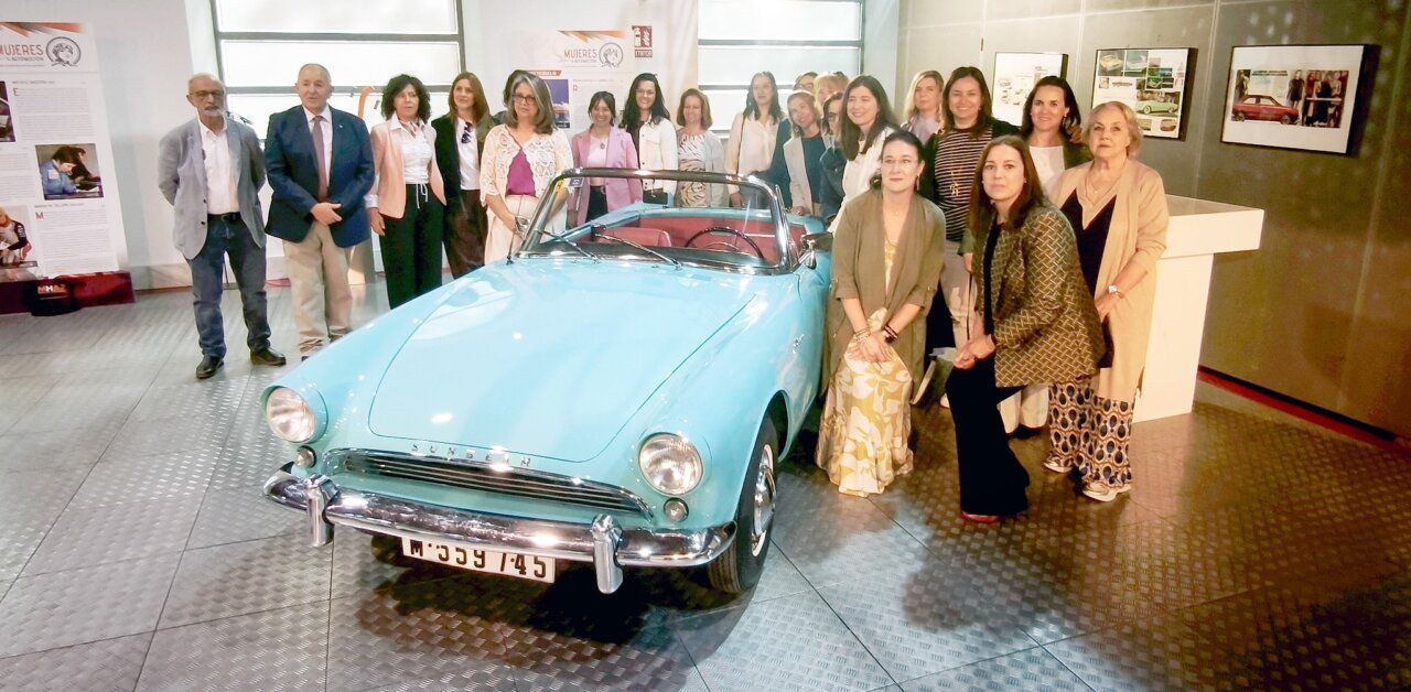 Presentación del rally femenino Reinas del Volante en Salamanca