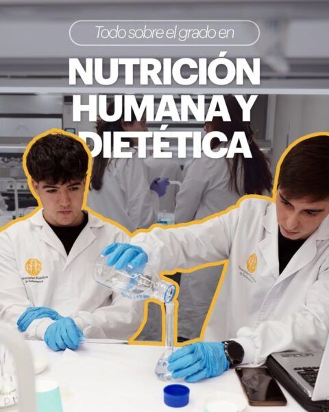 Estudiantes en laboratorio de nutrición humana y dietética