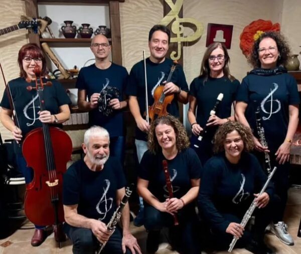 Grupo musical Astrolabio durante la inauguración de la Feria del Libro