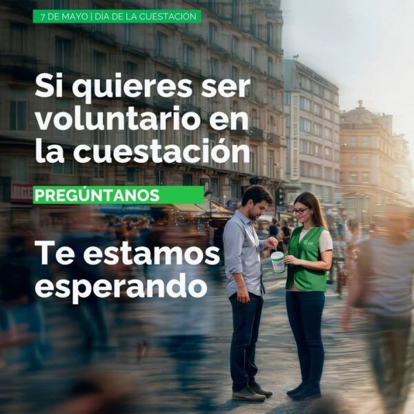 Voluntarios de la AECC en Salamanca pidiendo apoyo en la calle