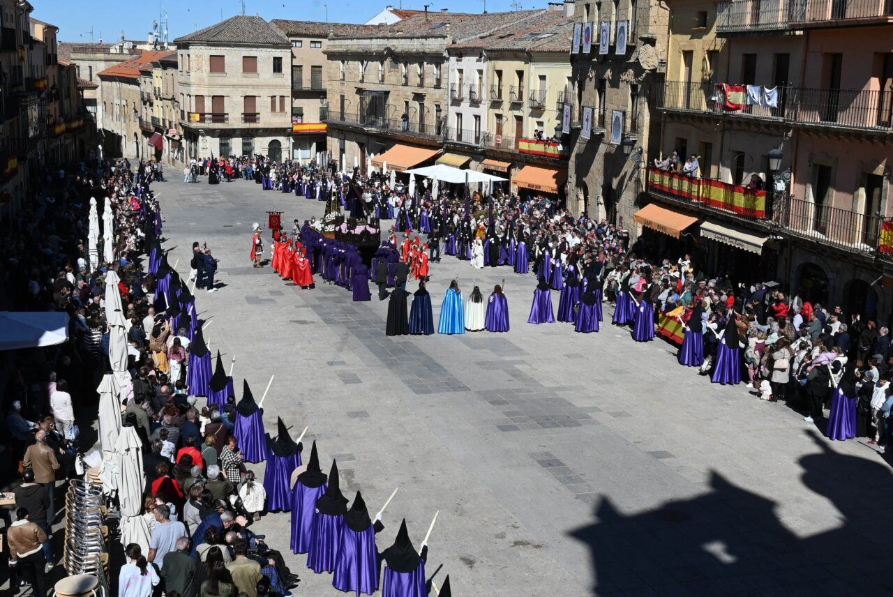 Procesión del Santo Encuentro en Ciudad Rodrigo durante la Semana Santa