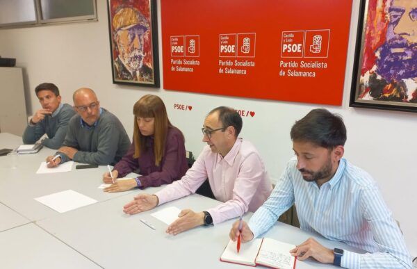 Reunión del PSOE Salamanca con la Asociación Vecinal FE VESA