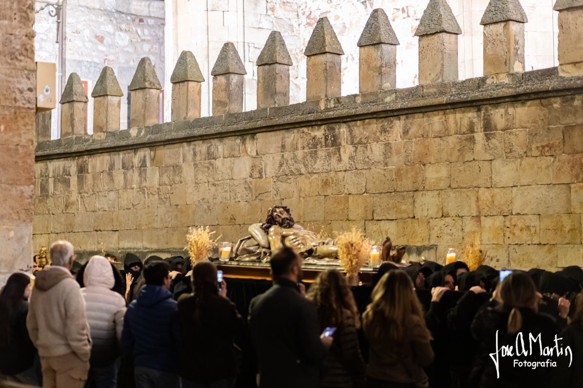 El Santísimo Cristo de la Liberación en un acto de Semana Santa