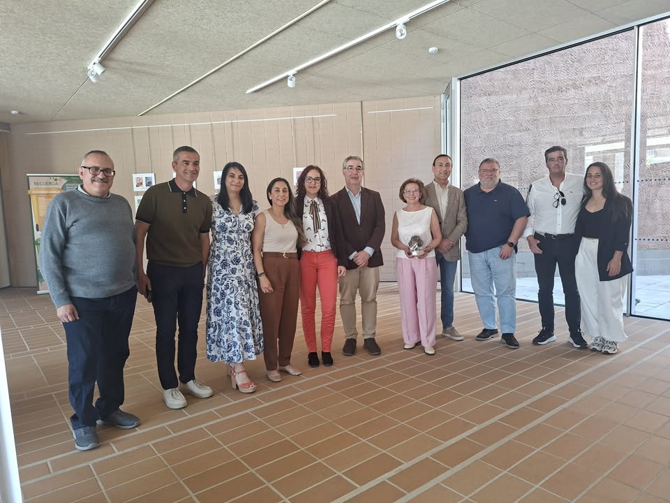 Despedida emotiva a la doctora Concha Medina en Carbajosa de la Sagrada