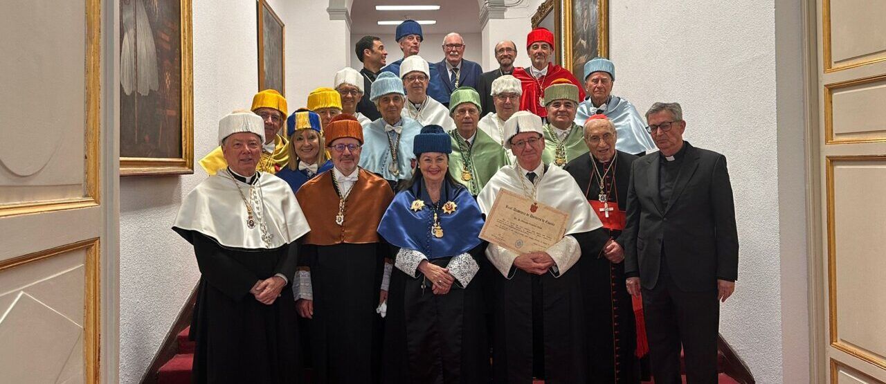Ceremonia de ingreso del profesor Gonzalo Tejerina en la Real Academia de Doctores de España