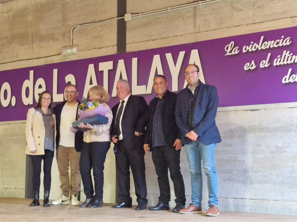Acto de celebración de San Miguel en La Atalaya con autoridades locales