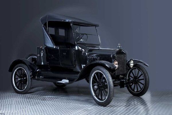 Ford Modelo T expuesto en el Museo de Historia de la Automoción de Salamanca