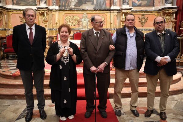 Grupo de personas en el evento de los Galardones FAUBA 2026 en Salamanca