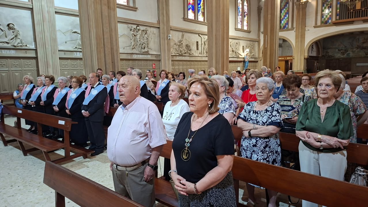 Isabel Macías en la fiesta de la asociación de mayores María Auxiliadora