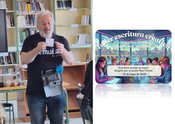 Raúl Vacas dirigiendo un taller de escritura creativa en Alba de Tormes