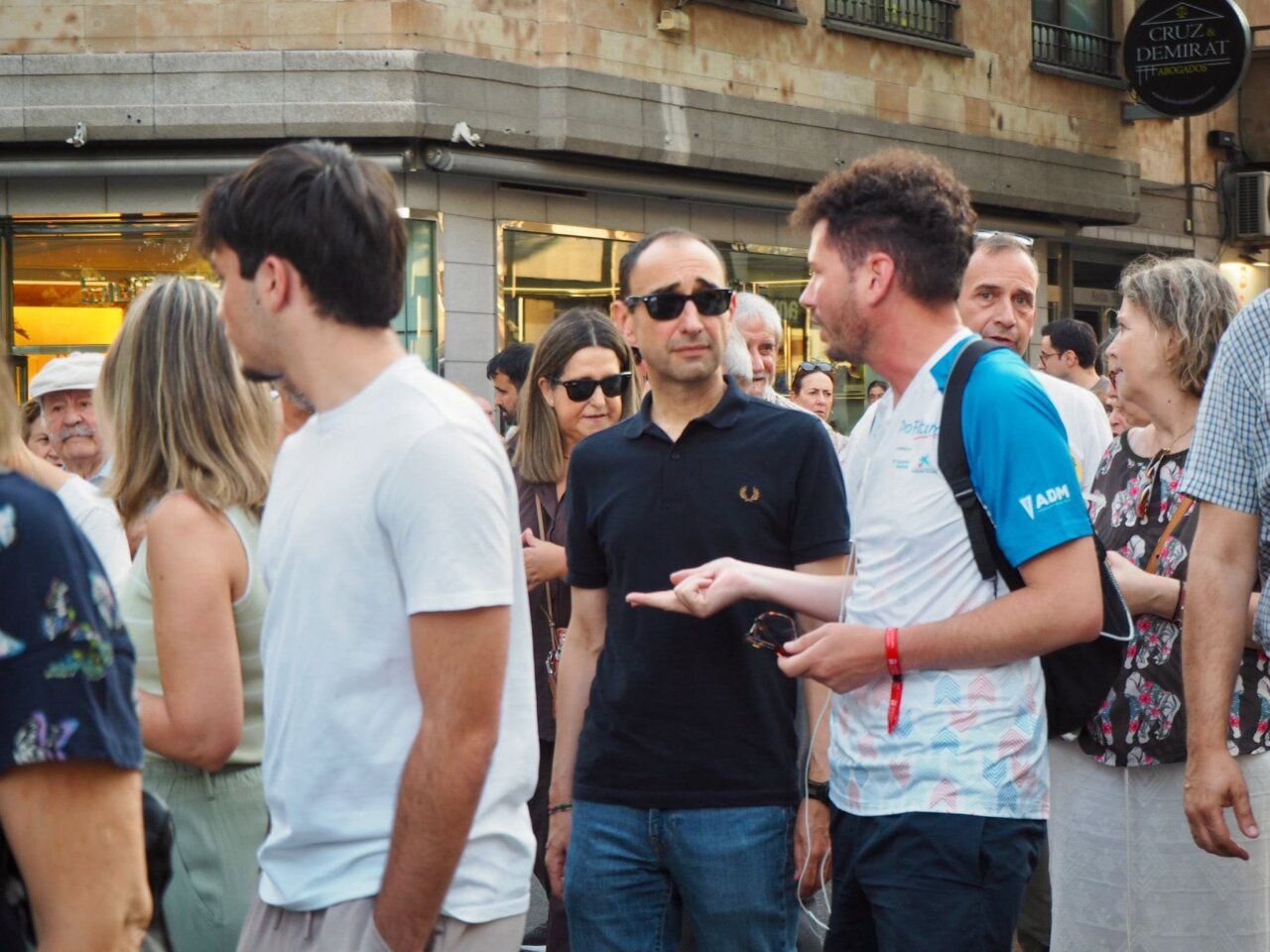 Representantes del PSOE en manifestación por transporte público digno en Salamanca