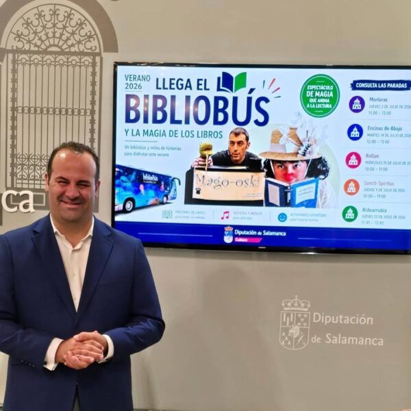 Presentación del Bibliobús con actividades familiares y magia en Salamanca