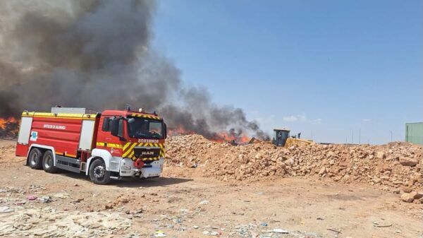 Camión de bomberos en un incendio en Gomecello
