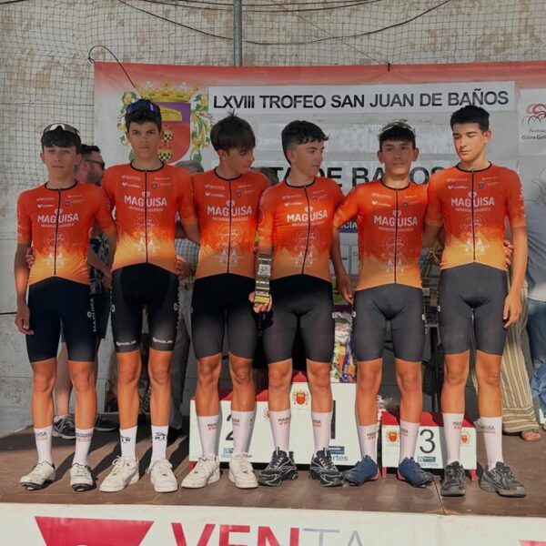 Equipo Junior y Cadete Maguisa Guijuelo en el Trofeo San Juan de Baños