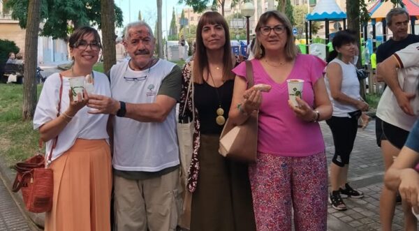 Grupo de personas disfrutando en una fiesta en Salamanca