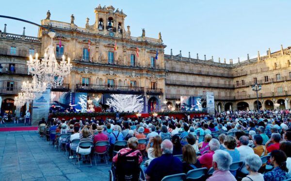 Concierto durante las fiestas de San Juan de Sahagún en Salamanca