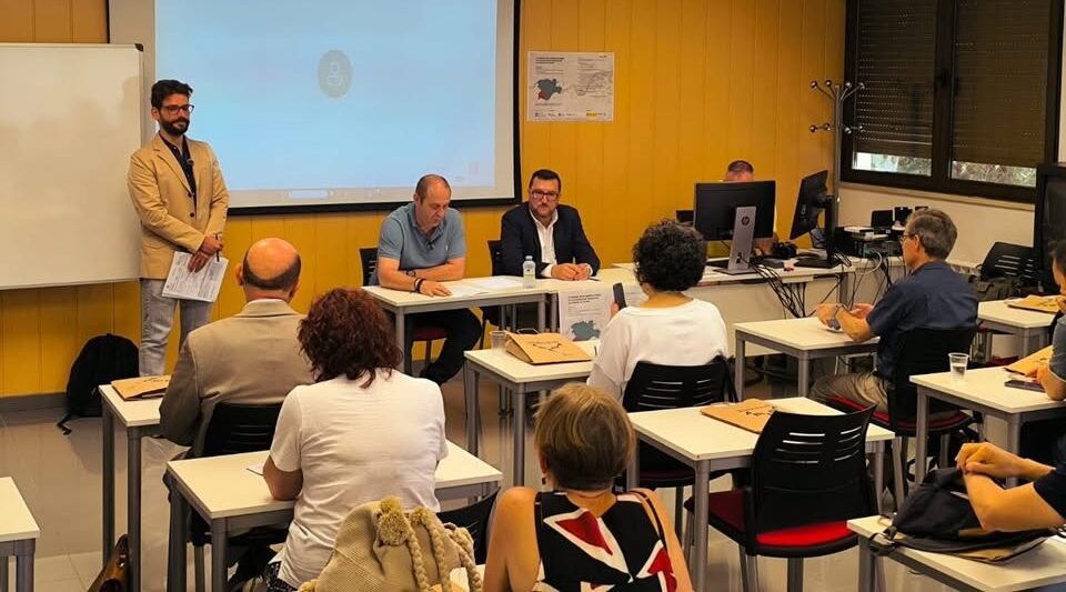 Asistentes en la jornada sobre desarrollo municipal en Salamanca