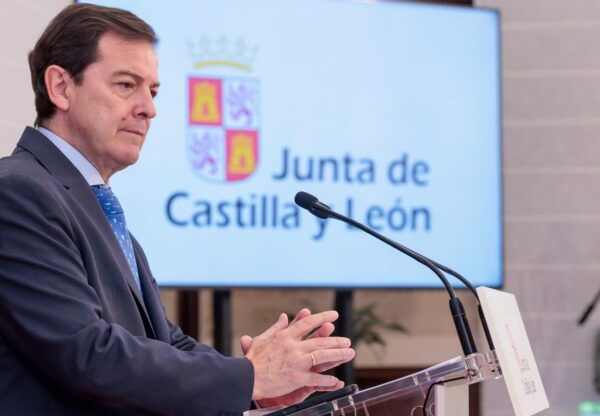 Alfonso Fernández Mañueco presentando su nuevo Gobierno en Castilla y León