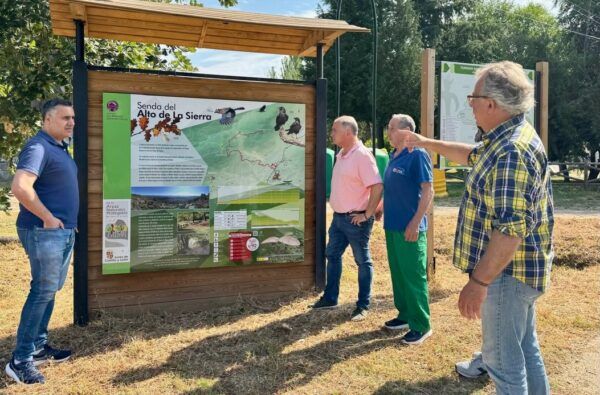 Presentación de nuevas rutas de senderismo en Cepeda y Monforte de la Sierra