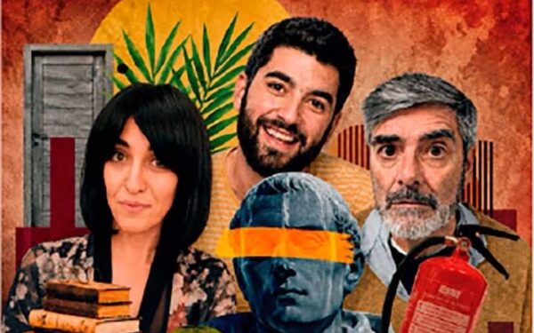 Cartel del espectáculo El extintor en Salamanca con actores y elementos visuales