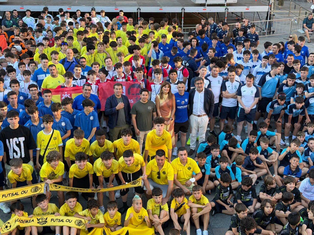 Participantes del X Torneo Internacional de fútbol sala en Salamanca