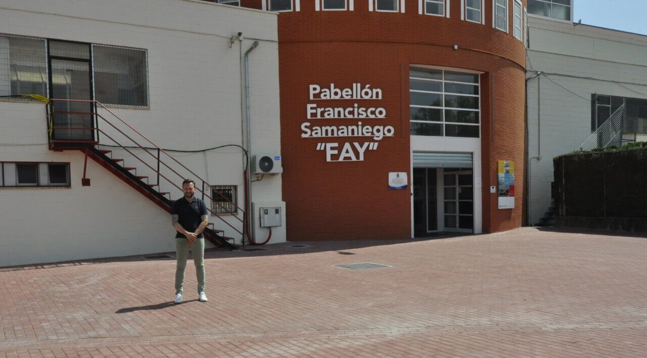 Entrada del Pabellón Francisco Samaniego 'Fay' en Santa Marta