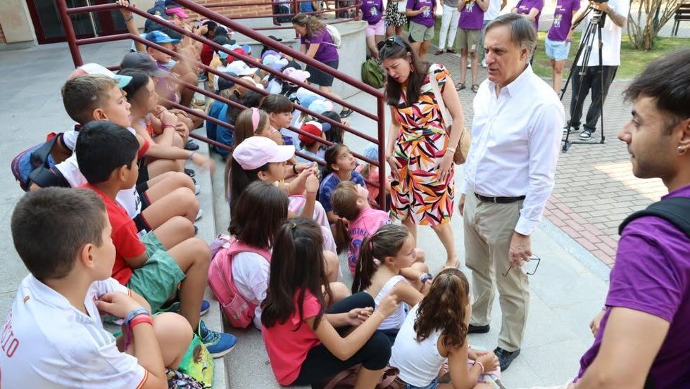 Niños participando en actividades en ludotecas de Salamanca
