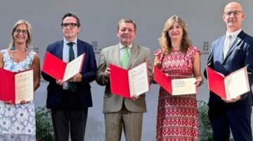 Junta de Castilla y León y universidades crean becas para el retorno del talento