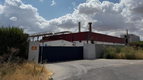 Vista exterior de la planta de tratamiento de grasas en Doñinos de Salamanca