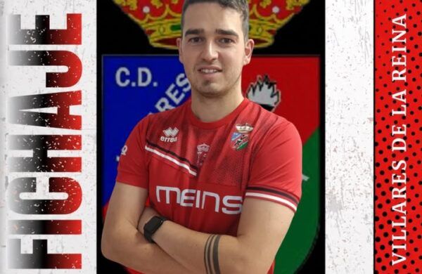 Jugador PUERTO del CD Villares de la Reina en su presentación oficial