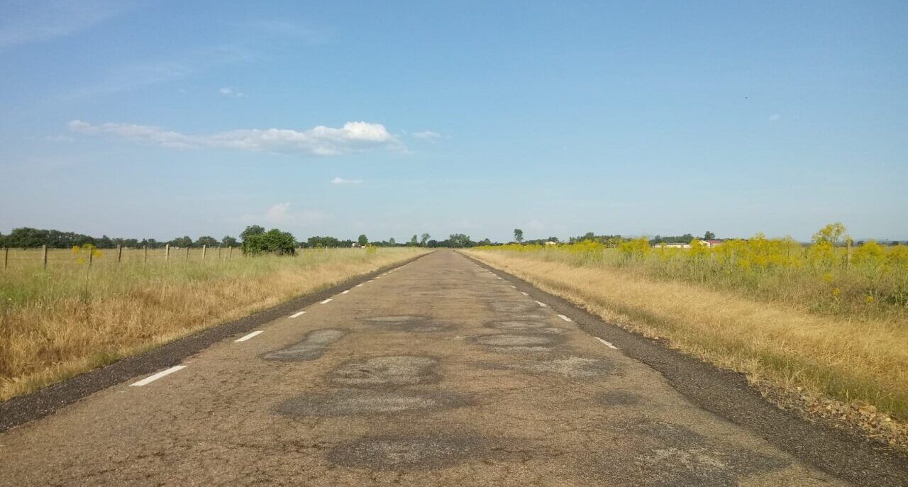 Tramo de la carretera SA-213 entre Aldehuela de Yeltes y la A-62