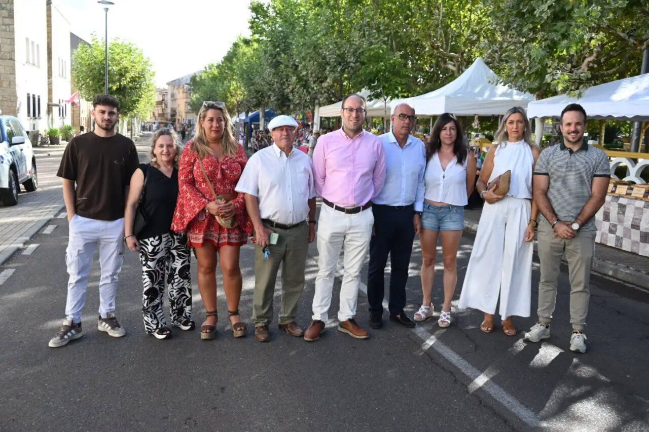 Grupo de personas en la celebración del Martes Chico en Ciudad Rodrigo