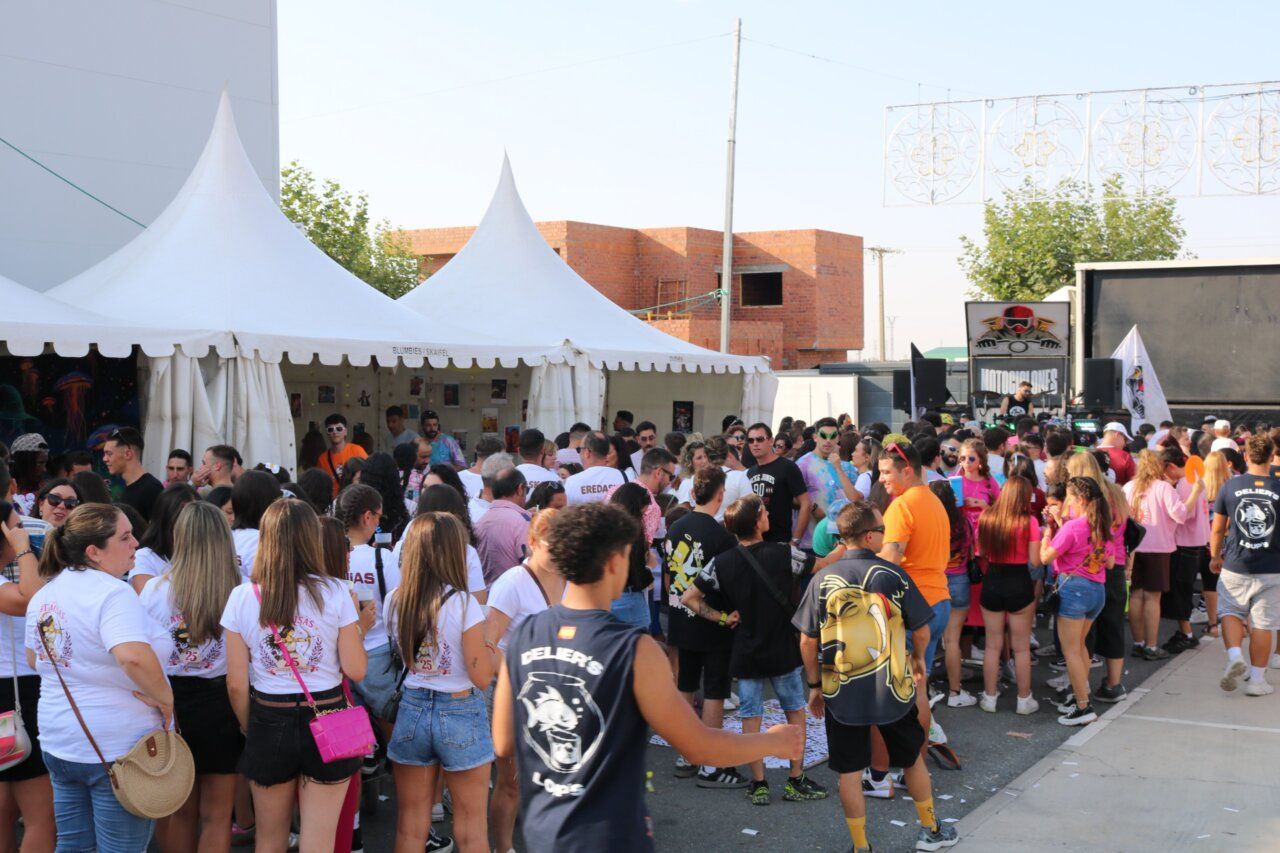 Multitud de personas disfrutando en las Ferias y Fiestas de Peñaranda 2026
