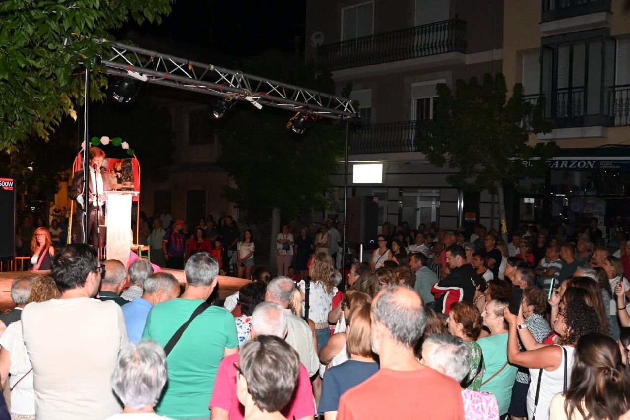 Borja Jiménez dando un pregón en el Martes Chico de Ciudad Rodrigo