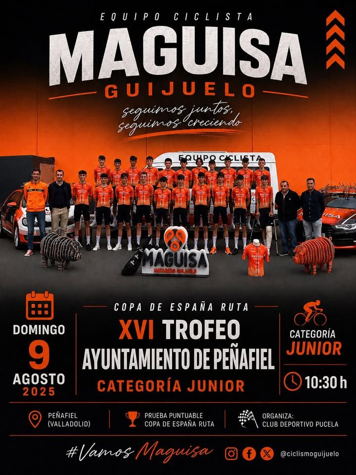 Equipo ciclista Maguisa Guijuelo posando para la foto en Peñafiel