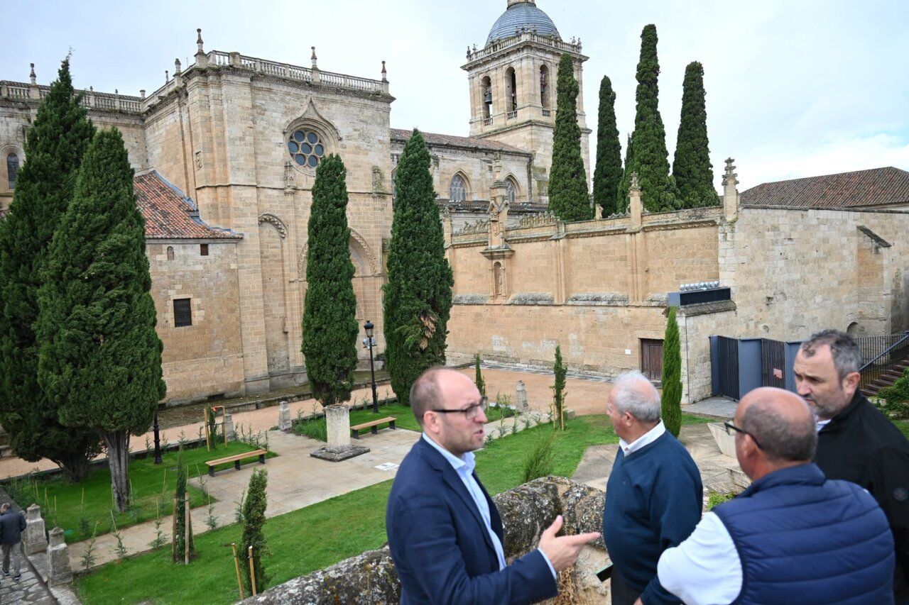 Vista de la plaza de Amayuelas en Ciudad Rodrigo tras la rehabilitación